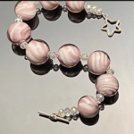 Soft Swirl Mauve and White B1061-A